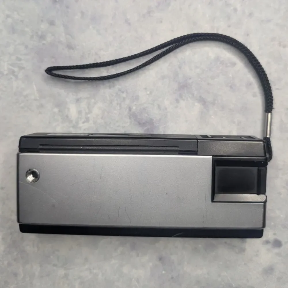 Vintage 1970's Canon 110ED 20 Compact Film Point & Shoot Camera w/ Original Case
